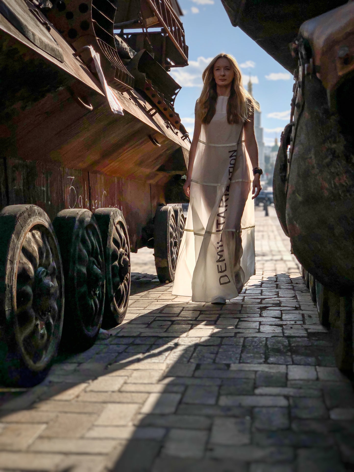 Сукня з парашута "С-4У"