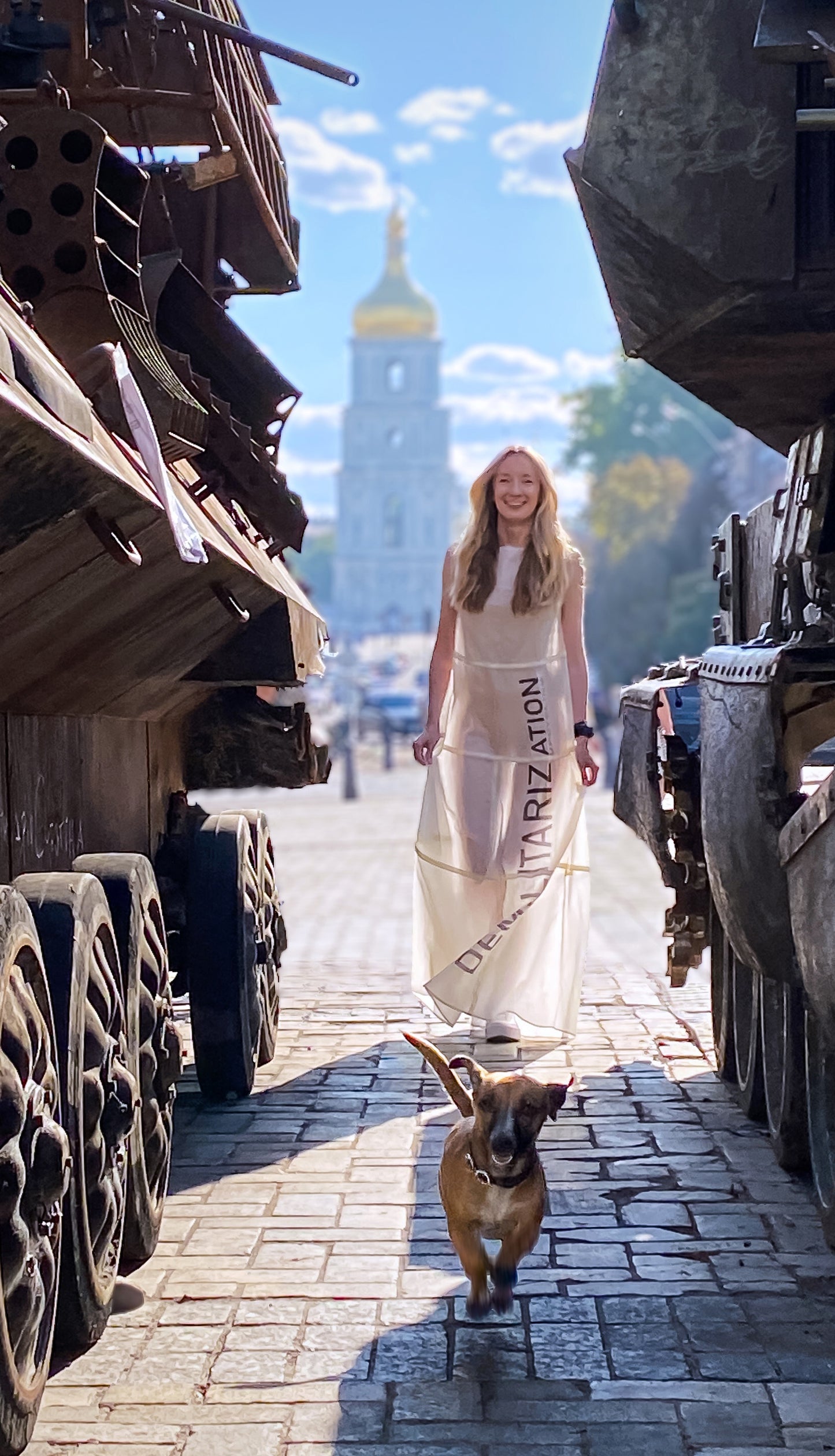 Сукня з парашута "С-4У"